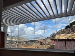 Vetrate a libro a Palermo